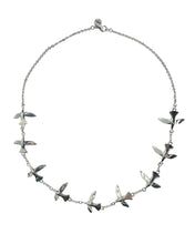 Load image into Gallery viewer, Døves Fly Necklace

